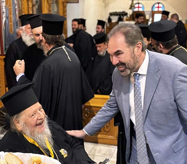 Δήλωση του Δημάρχου Φλώρινας για την παρασημοφόρηση του γέροντα πρώην Φλωρίνης κ. Θεοκλήτου