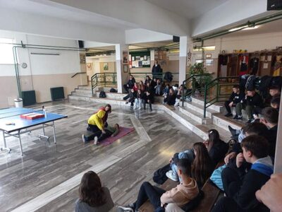 Η Διεύθυνση και ο Σύλλογος Διδασκόντων του Γυμνασίου Φιλώτα εκφράζουν τις θερμές τους ευχαριστίες