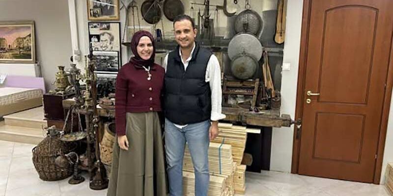 Δύο νέα παιδιά από την Τοκάτη της Τουρκίας αναζητούν στην Πτολεμαΐδα τις ρίζες τους