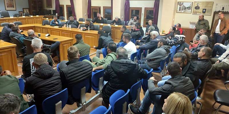 Ζεσταίνουμε τις μηχανές των τρακτέρ μετά την σύσκεψη! Δυναμική παρουσία στην ΠΔΜ την Τρίτη