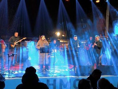 Φωταγώγηση Χριστουγεννιάτικου Δέντρου στην Πλατεία Αγοράς στο Αμύνταιο