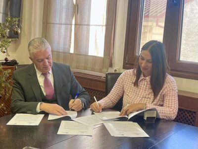 Υπογραφή εργολαβικού συμφωνητικού για το έργο «Αποκαταστάσεις ζημιών σε αγροτική οδοποιία της Δ.Ε. Αετού