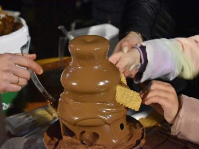 Με γιορτή σοκολάτας και δράσεις για παιδιά συνεχίζονται οι Χριστουγεννιάτικες εκδηλώσεις του Δήμου Φλώρινας