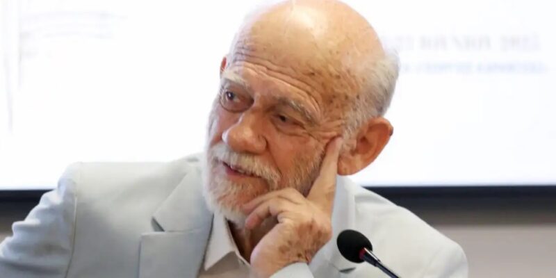Ο Γιώργος Λιάνης παραχώρησε δηλώσεις και μίλησε για τη δημοσιογραφία