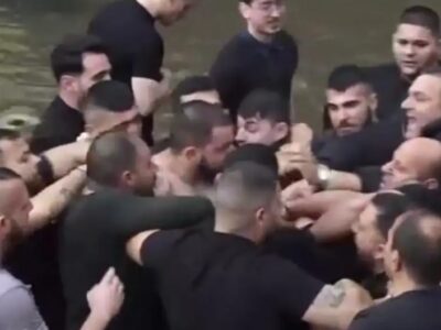 Βούτηξαν στη Φλώρινα, να πιάσουν τον σταυρό και πιάστηκαν στα χέρια