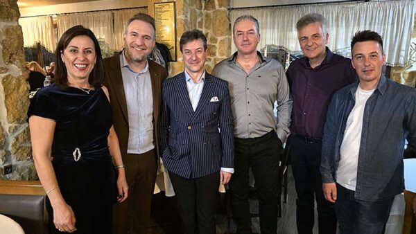 Πραγματοποιήθηκε η κοπή της πρωτοχρονιάτικης πίτας του Εμπορικού Συλλόγου Γρεβενών