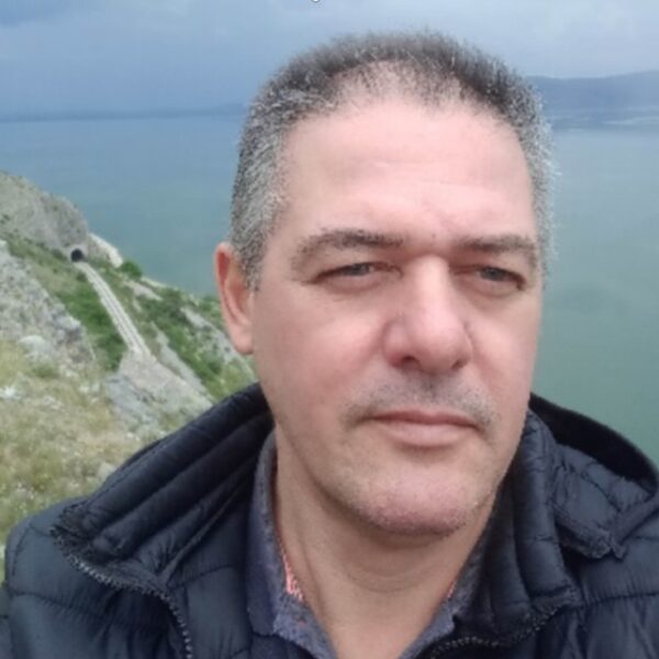 Καθάρες Κουβέντες - Το ημι-Δημαρχείο της ματαιοδοξίας, οι ψηφιακοί νομάδες και άλλα παραμύθια