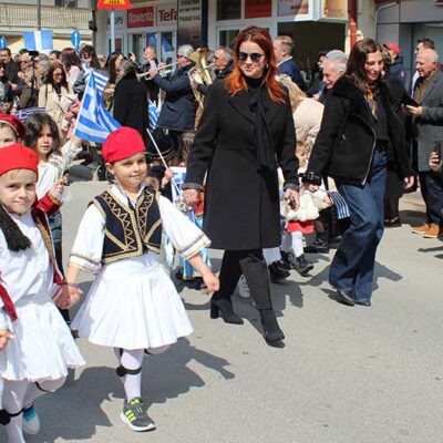 Βίντεο - Δείτε ολόκληρη την σημερινή μαθητική παρέλαση, για την εθνική επέτειο της 25ης Μαρτίου στο Αμύνταιο