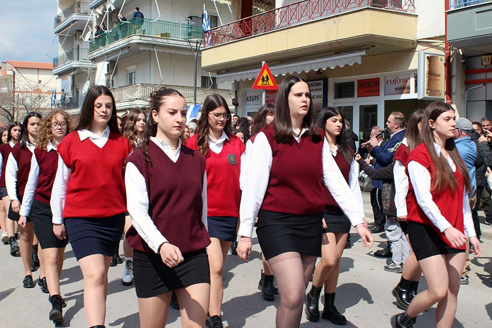 Φωτορεπόρταζ, για την σημερινή εθνική επέτειο της 25ης Μαρτίου 2025, στο Αμύνταιο
