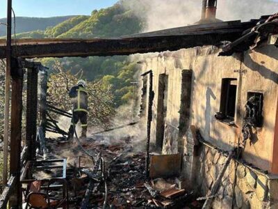 Κατάσβεση φωτιάς σε μονοκατοικία στην κοινότητα Δροσοπηγής