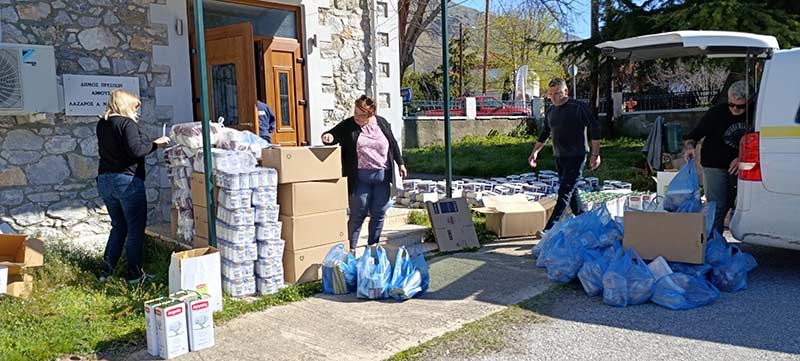 Διανομή τροφίμων και ειδών πρώτης ανάγκης από τον Δήμο Πρεσπών ενόψει του Πάσχα
