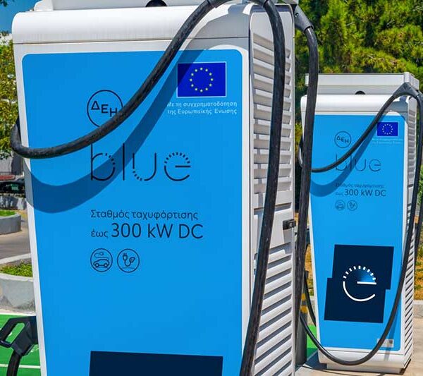 PPC blue Ρουμανίας: Εγκαθιστούν 106 σημεία ταχείας και υπερταχείας φόρτισης σε μεγάλες ευρωπαϊκές διαδρομές με Ευρωπαϊκή χρηματοδότηση 9 PPC blue Ρουμανίας: Εγκαθιστούν 106 σημεία ταχείας και υπερταχείας φόρτισης σε μεγάλες ευρωπαϊκές διαδρομές με Ευρωπαϊκή χρηματοδότηση