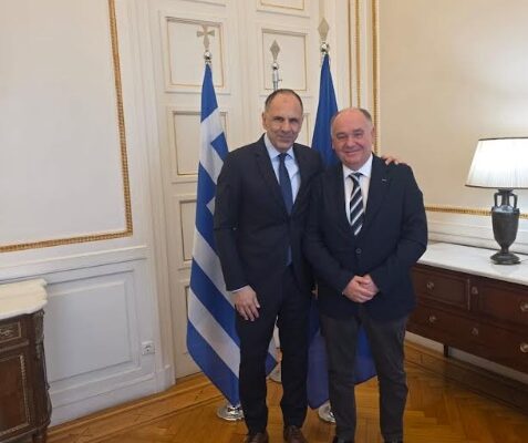 Συνάντηση Στ. Παπασωτηρίου στο ΥΠΕΞ με τον Γ. Γεραπετρίτη