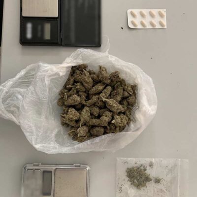 Συνελήφθη 37χρονος ημεδαπός στην Φλώρινα, για διακίνηση ναρκωτικών ουσιών 2 Συνελήφθη 37χρονος ημεδαπός στην Φλώρινα, για διακίνηση ναρκωτικών ουσιών