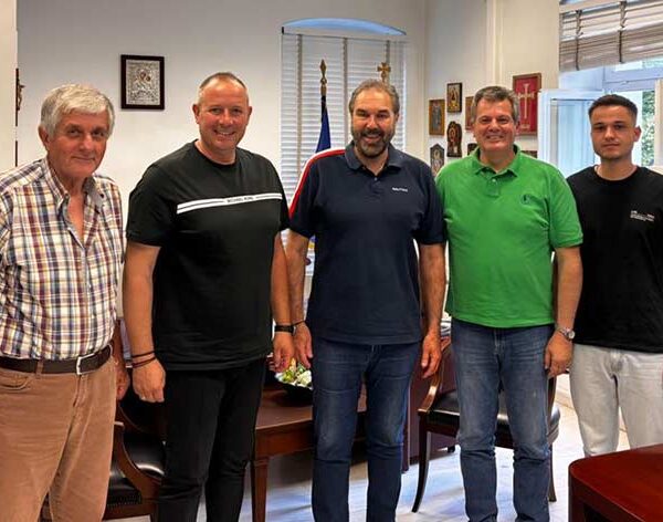 Συνάντηση του Δημάρχου, με μέλη του 1ου Κυνηγετικού Συλλόγου Φλώρινας 9 Συνάντηση του Δημάρχου, με μέλη του 1ου Κυνηγετικού Συλλόγου Φλώρινας