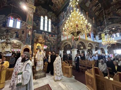 Με λαμπρότητα εορτάστηκε η Κυριακή της Πεντηκοστής στη Μητρόπολη Φλωρίνης, Πρεσπών και Εορδαίας 16 Με λαμπρότητα εορτάστηκε η Κυριακή της Πεντηκοστής στη Μητρόπολη Φλωρίνης, Πρεσπών και Εορδαίας