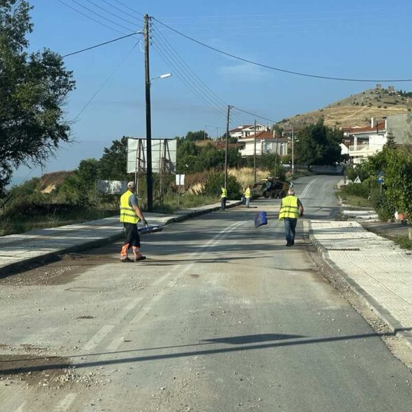 Άμεση αποκατάσταση του οδικού δικτύου του Δήμου Αμυνταίου μετά την έντονη νεροποντή 12 Άμεση αποκατάσταση του οδικού δικτύου του Δήμου Αμυνταίου μετά την έντονη νεροποντή