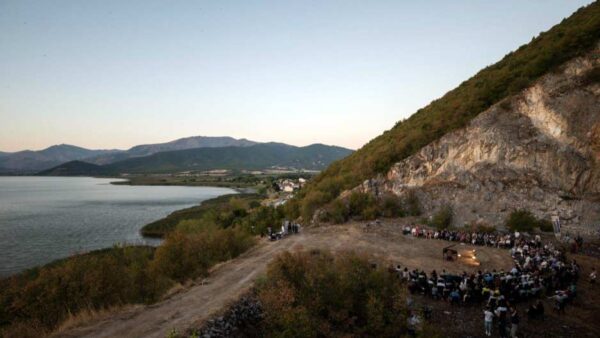 2ο TRIETHNÉS FESTIVAL: Επιστρέφει τον Αύγουστο στην Πρέσπα 1 2ο TRIETHNÉS FESTIVAL: Επιστρέφει τον Αύγουστο στην Πρέσπα