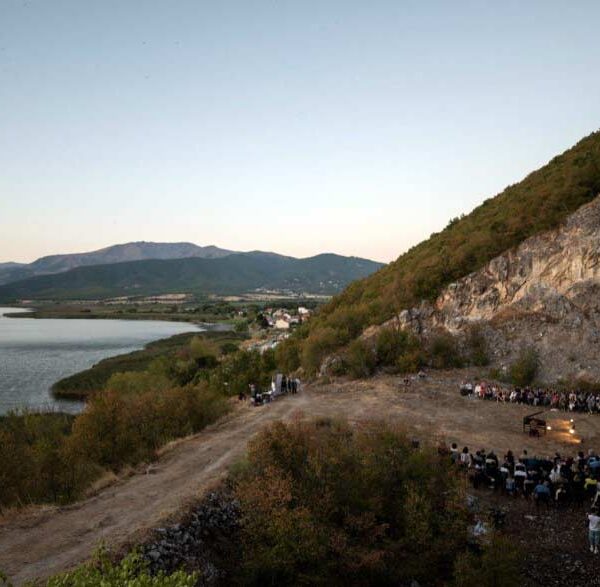 2ο TRIETHNÉS FESTIVAL: Επιστρέφει τον Αύγουστο στην Πρέσπα 10 2ο TRIETHNÉS FESTIVAL: Επιστρέφει τον Αύγουστο στην Πρέσπα