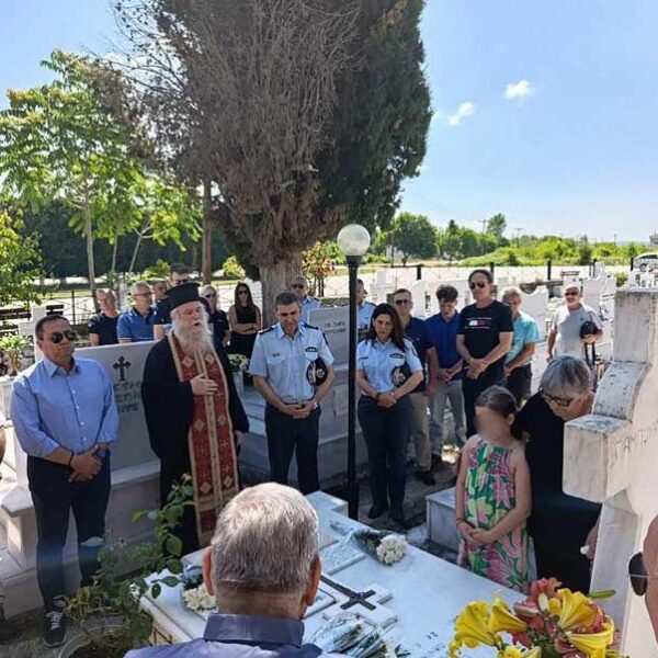 Tρισάγιο υπέρ αναπαύσεως της ψυχής του Συνοριακού Φύλακα Ιωάννη Παμπουκίδη 10 Tρισάγιο υπέρ αναπαύσεως της ψυχής του Συνοριακού Φύλακα Ιωάννη Παμπουκίδη