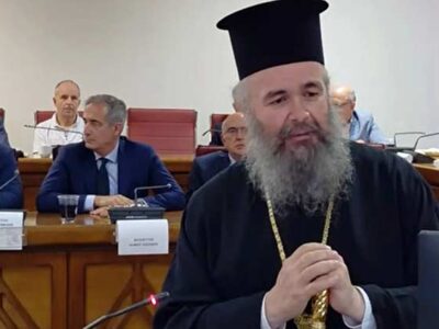 Vinteo - Σάλος με τον Μητροπολίτη κ. Ειρηναίο: Αποκάλεσε «Αγγέλους της Αναστάσεως» κυβερνητικά στελέχη σε εκδήλωση στην Πτολεμαΐδα