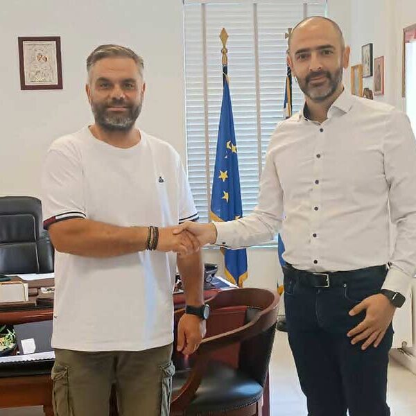 Ορκίστηκε ο νέος πρόεδρος της κοινότητας Κλαδοράχης Βασίλειος Σιώμος