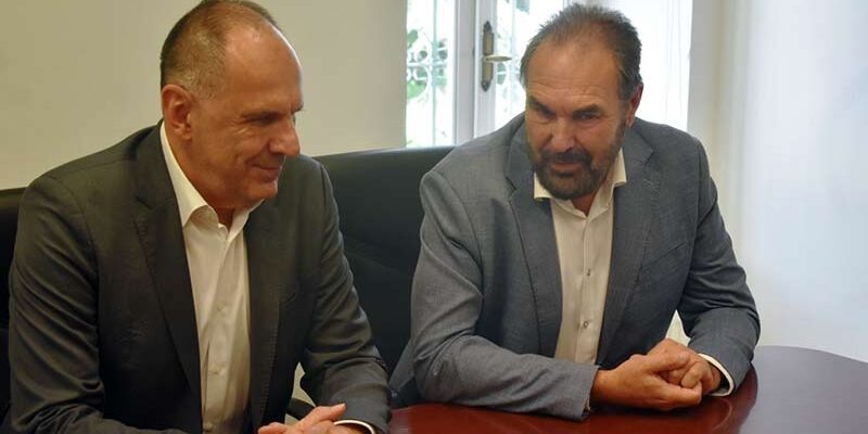 Συνάντηση του Δημάρχου Φλώρινας Βασίλη Γιαννάκη με τον Υπουργό Εξωτερικών Γιώργο Γεραπετρίτη