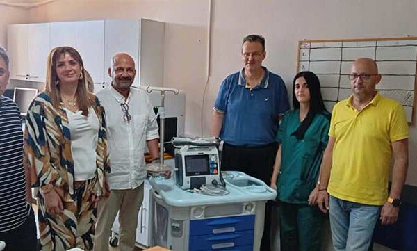 Δωρεά ιατροτεχνολογικού εξοπλισμού στο Νοσοκομείο Φλώρινας από τον Δήμο Πρεσπών