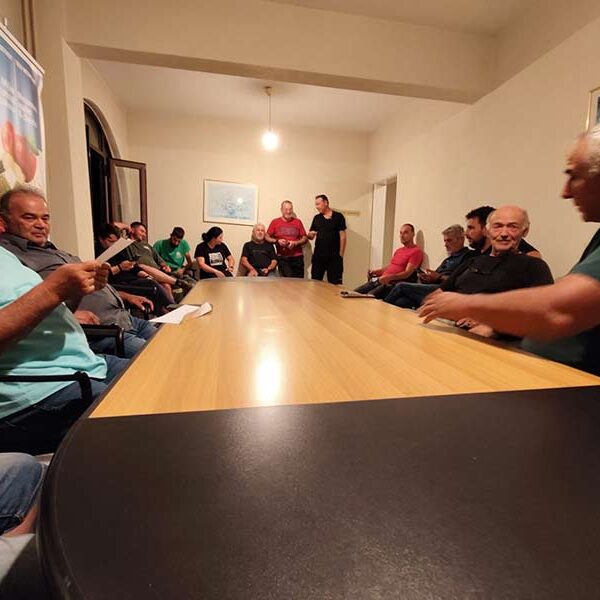 Σύσκεψη μηλοπαραγωγών στο Μεσόβουνο 10 Σύσκεψη μηλοπαραγωγών στο Μεσόβουνο