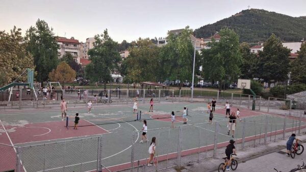 Με μεγάλη επιτυχία πραγματοποιήθηκε η εκδήλωση Street Tennis στη Φλώρινα