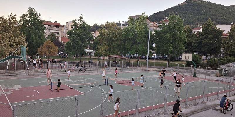 Με μεγάλη επιτυχία πραγματοποιήθηκε η εκδήλωση Street Tennis στη Φλώρινα