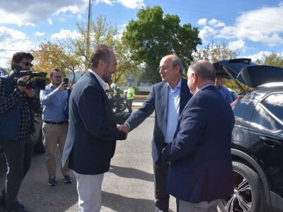 Οι εργασίες του Κολυμβητηρίου στο επίκεντρο της συνάντησης του Δημάρχου Φλώρινας με τον Αντιπρόεδρο της Κυβέρνησης 14 Οι εργασίες του Κολυμβητηρίου στο επίκεντρο της συνάντησης του Δημάρχου Φλώρινας με τον Αντιπρόεδρο της Κυβέρνησης