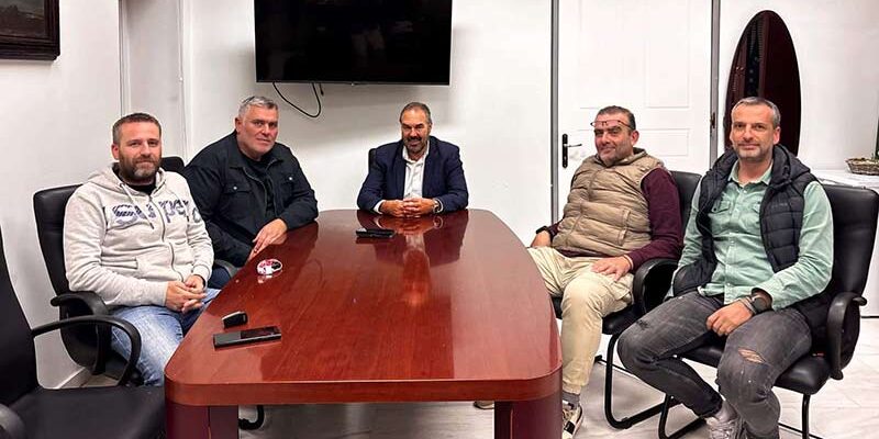 Συνάντηση με τους υπεύθυνους της ομάδας μπάσκετ του Αριστοτέλη με τον Δήμαρχο Φλώρινας
