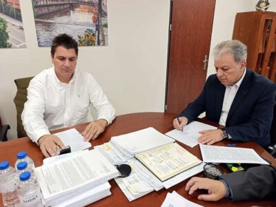 Υπογραφή σύμβασης για την Ενεργειακή Αναβάθμιση του Γενικού Νοσοκομείου Φλώρινας 13 Υπογραφή σύμβασης για την Ενεργειακή Αναβάθμιση του Γενικού Νοσοκομείου Φλώρινας